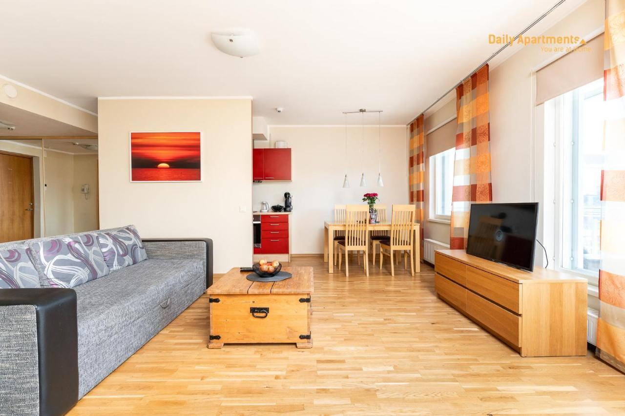 Luxury Suites - Viru Keskus By Rikas Hotels 塔林 外观 照片